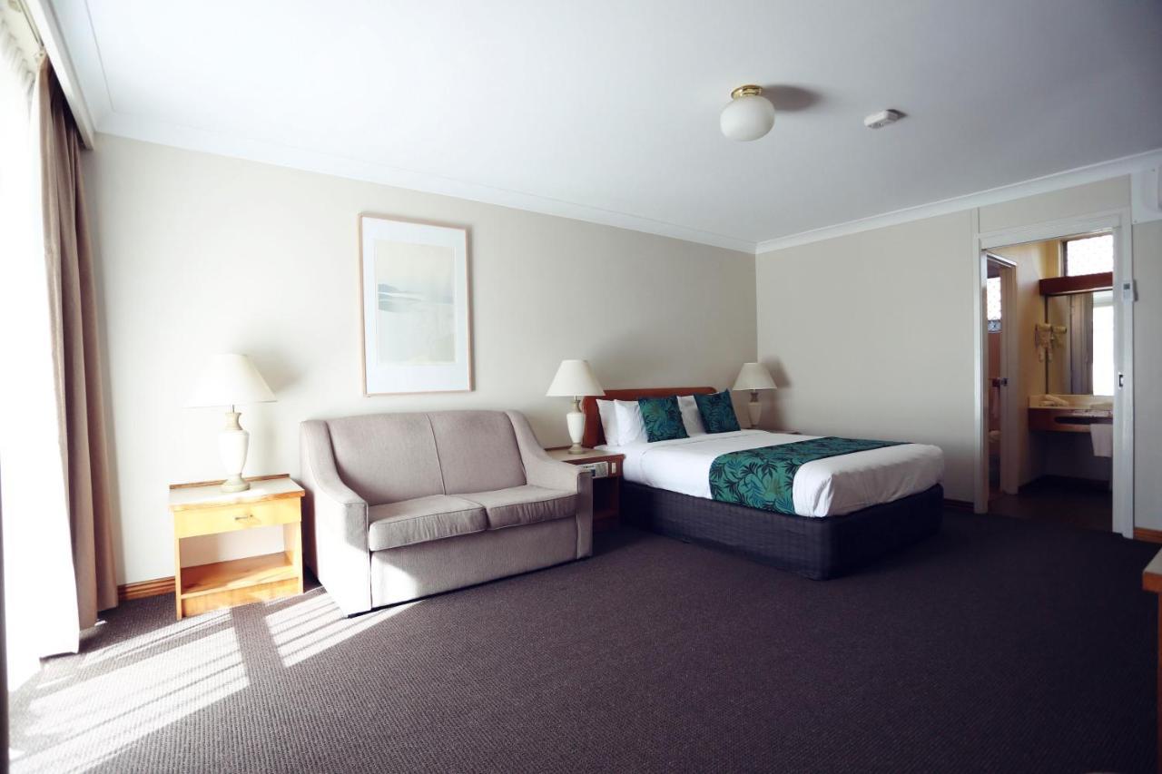 Cascades Motor Inn Даббо Екстер'єр фото