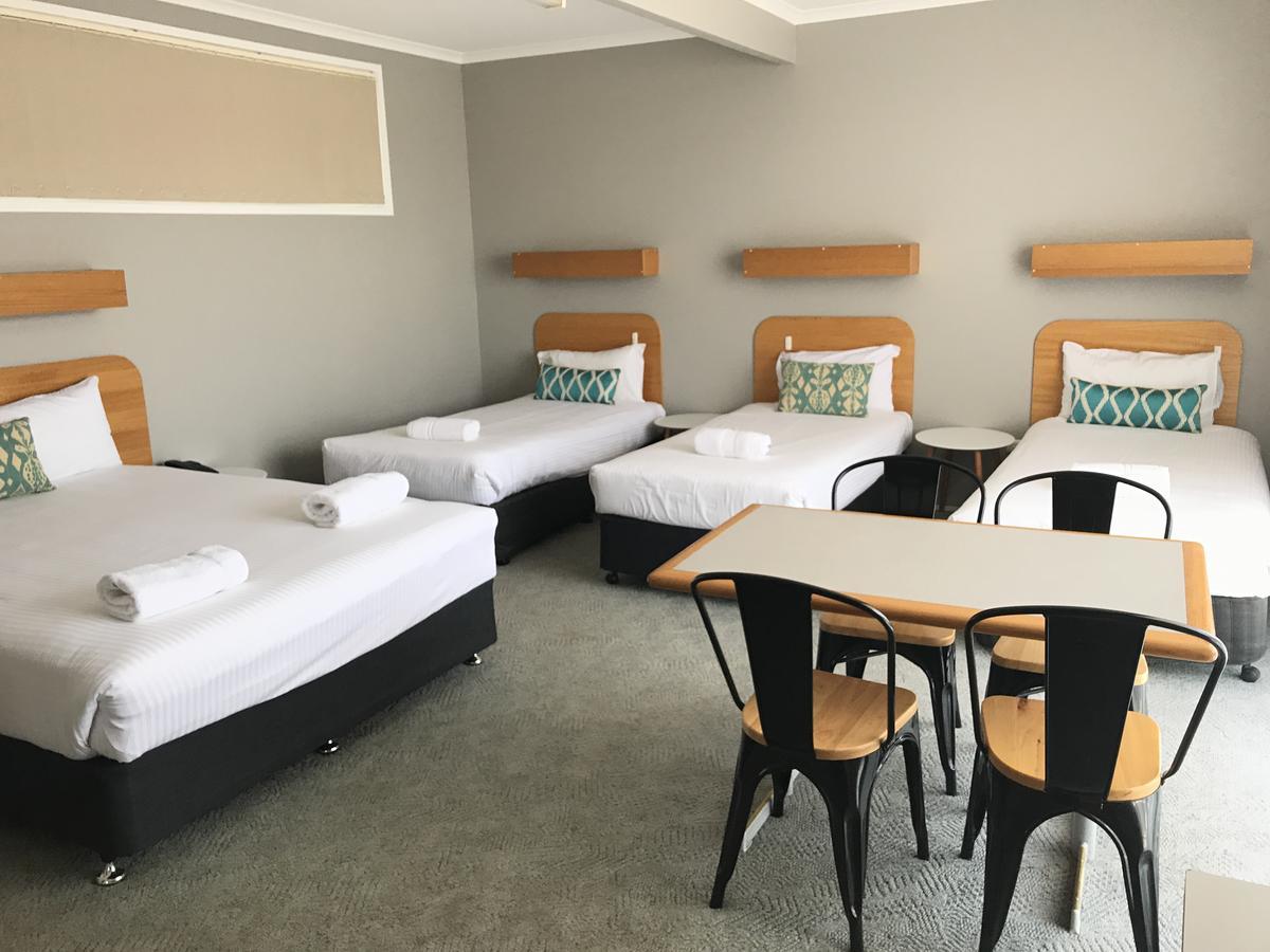 Cascades Motor Inn Даббо Екстер'єр фото